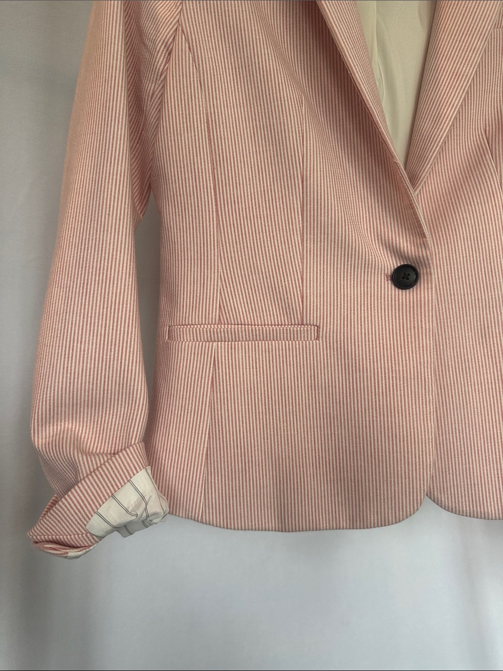 Banana Republic Classic Fit Blush Pink and White Pinstripe Blazer Size 2 - Picture 7 of 9
